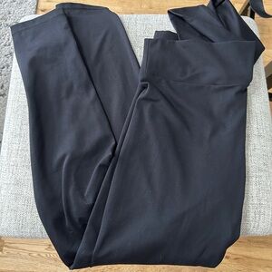 American Eagle Outfitters Black Criss Cross Joggers M